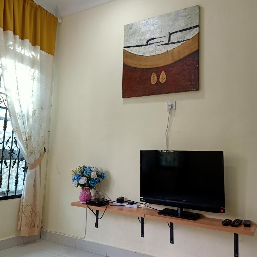 Gambang Homestay Banglomuslim Kuantan Buitenkant foto