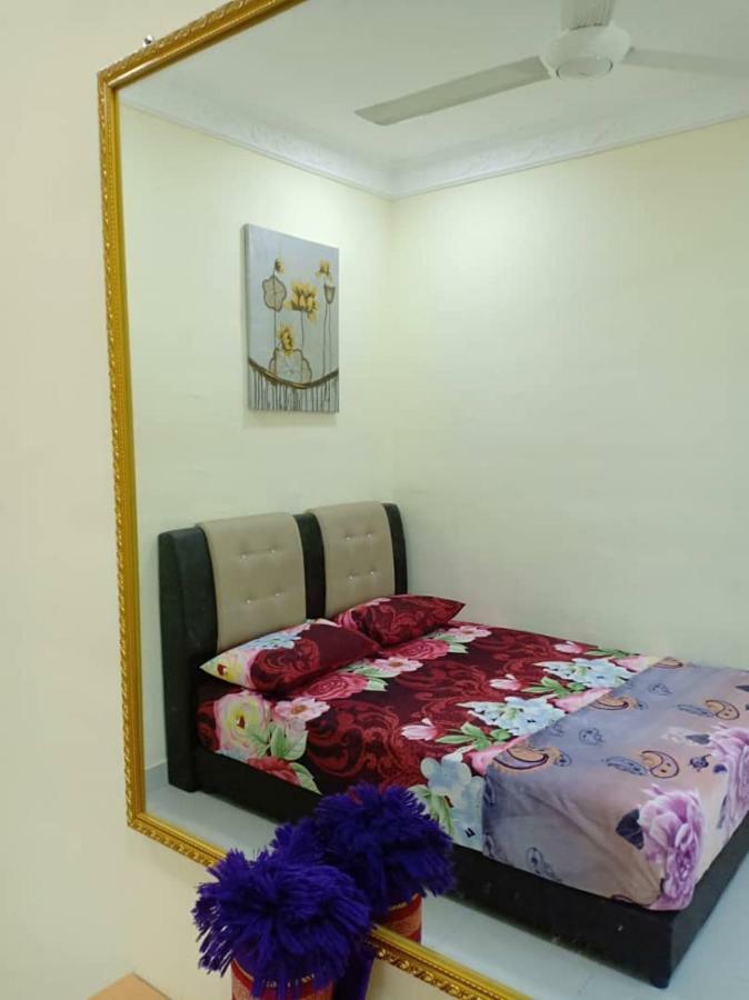 Gambang Homestay Banglomuslim Kuantan Buitenkant foto