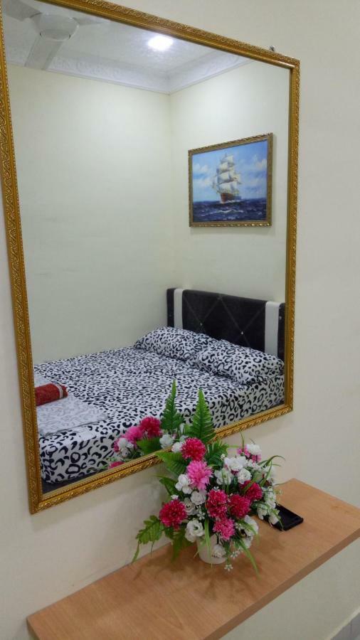 Gambang Homestay Banglomuslim Kuantan Buitenkant foto